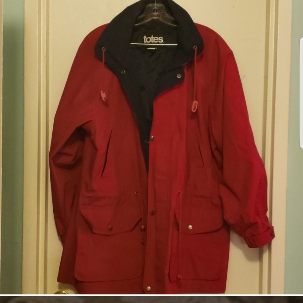 Totes Hooded Raincoat